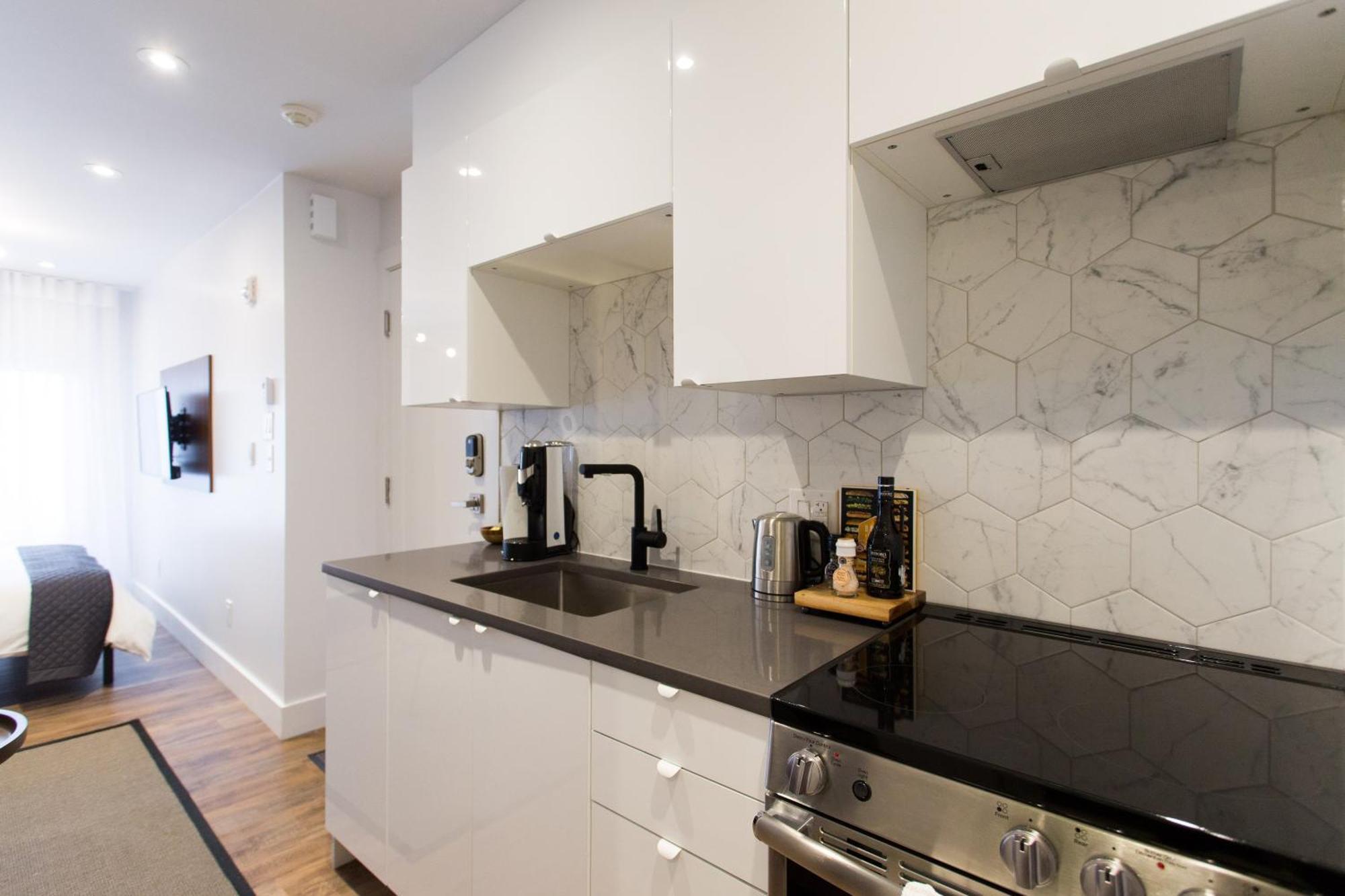 Scandinavian With Full Kitchen And Bath By Den