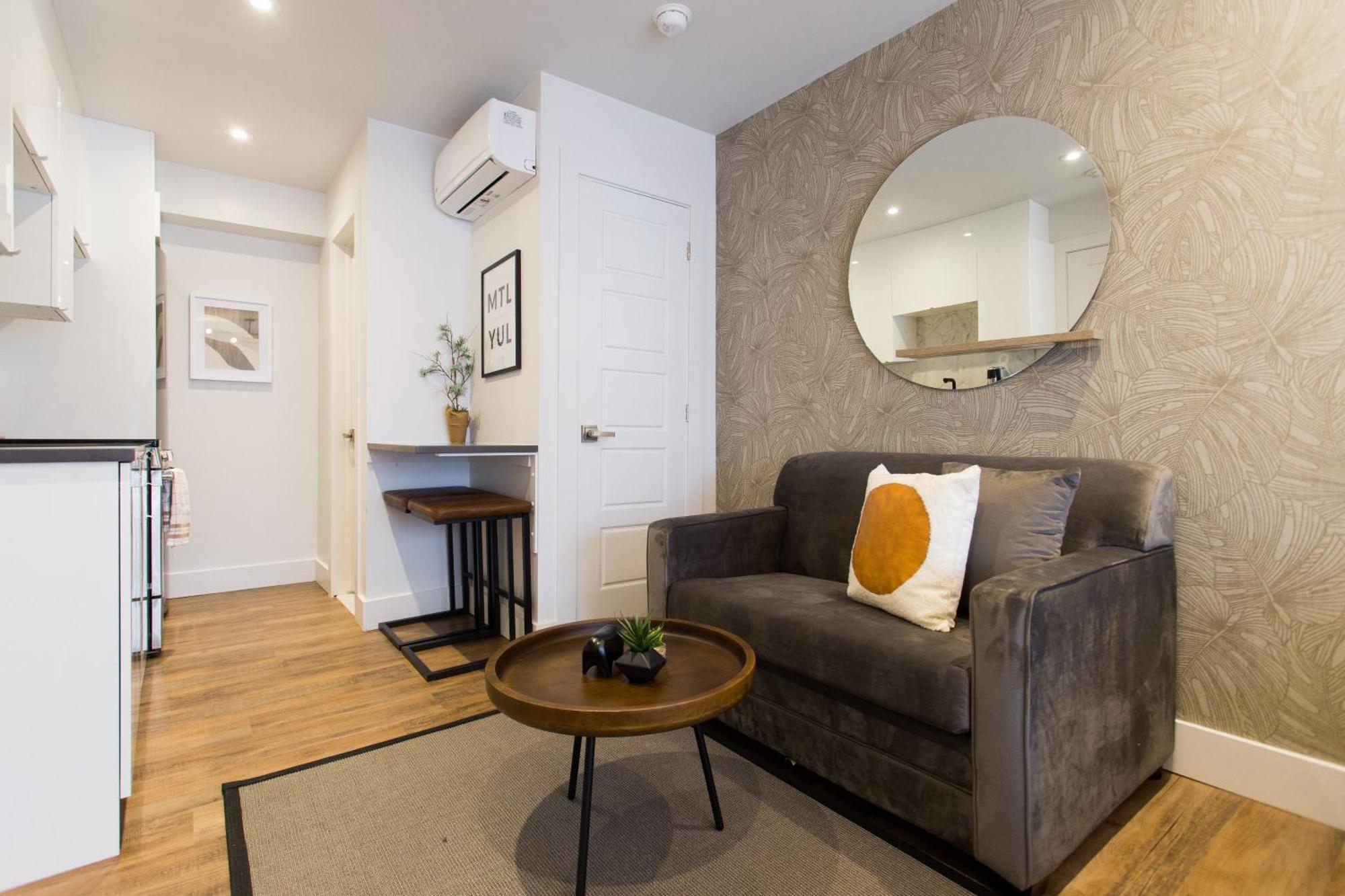 Scandinavian With Full Kitchen And Bath By Den Apartamento